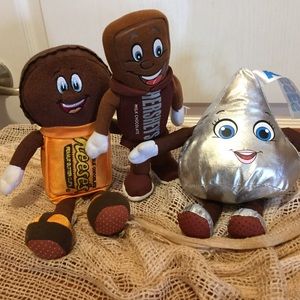 Hershey characters. Lot of 3